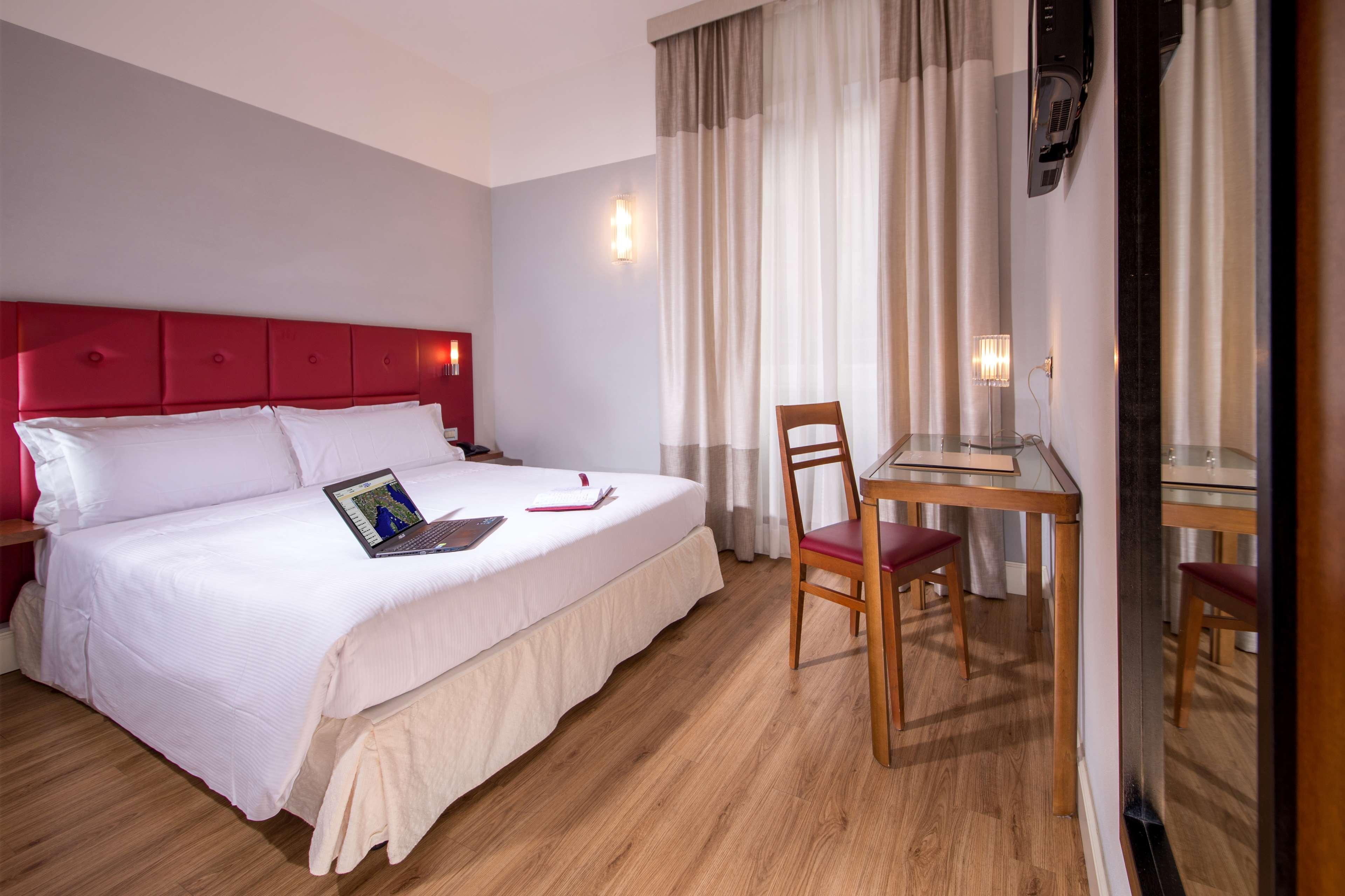 Best Western Hotel Astrid Ρώμη Εξωτερικό φωτογραφία